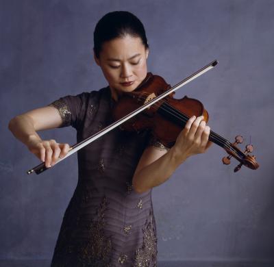 20080313223737-midori-violin2-c-timothygreenfield-sanders2005